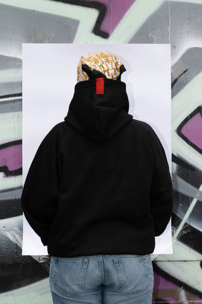 The Valedictorian Hoodie - Schwarz