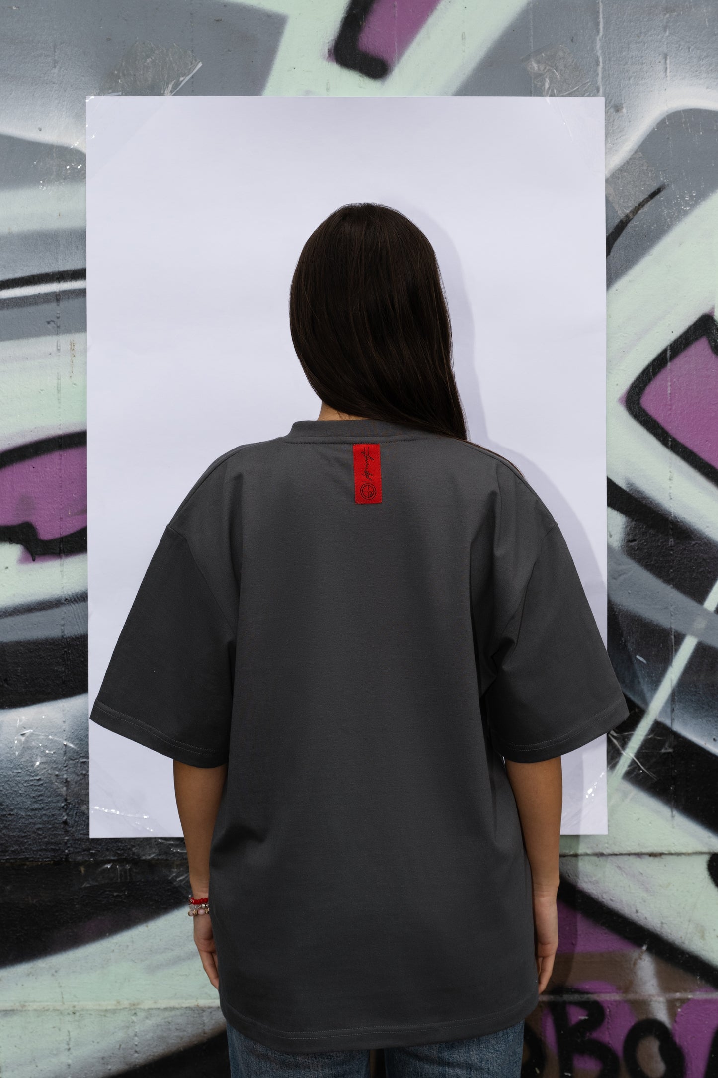 The Valedictorian T-Shirt - Anthracite